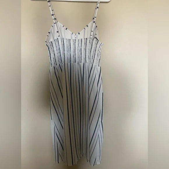 Striped Button-Down Dress - Picture 5 of 6